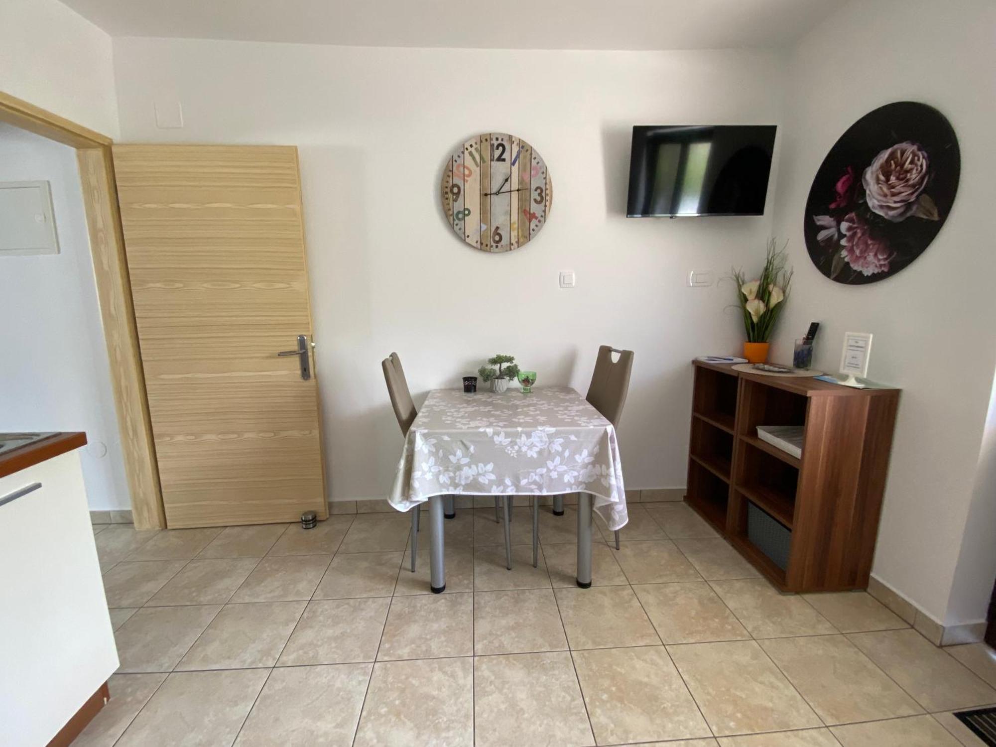 באסקה Apartments Anna III מראה חיצוני תמונה